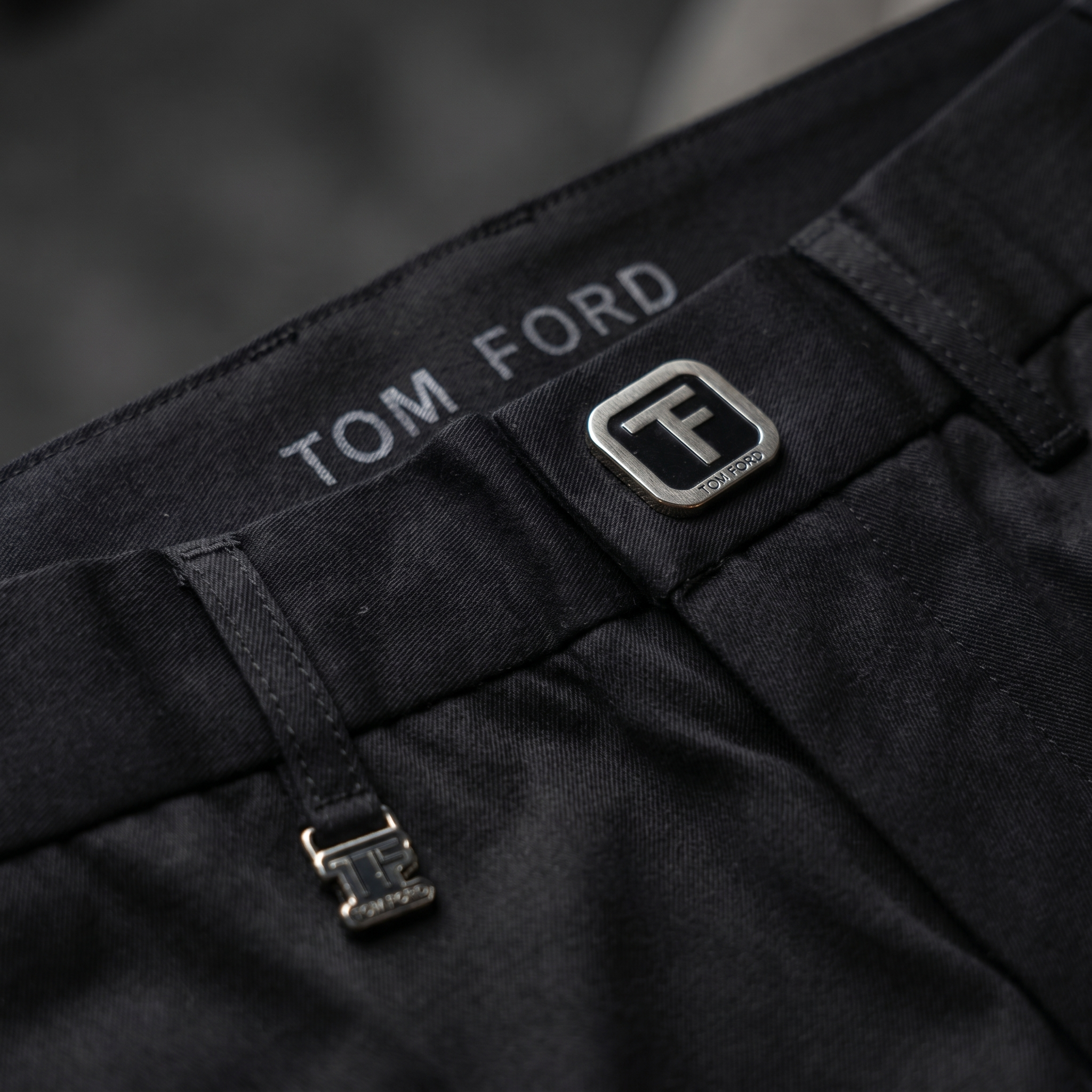 TOM FORD